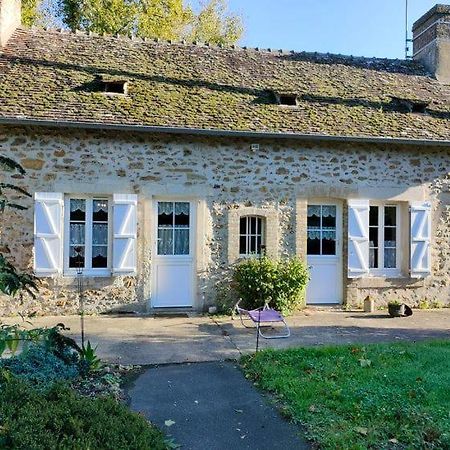 "Reves De Gamins", Chambre De Droite, 4 Couchages Dans Gite De Campagne "La Camusiere", Proche Du Pole Europeen Et Du Circuit Des 24H Champagné Exterior photo