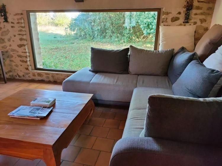 "Reves De Gamins", Chambre De Droite, 4 Couchages Dans Gite De Campagne "La Camusiere", Proche Du Pole Europeen Et Du Circuit Des 24H Champagné Exterior photo