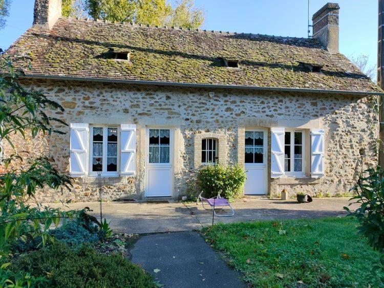 "Reves De Gamins", Chambre De Droite, 4 Couchages Dans Gite De Campagne "La Camusiere", Proche Du Pole Europeen Et Du Circuit Des 24H Champagné Exterior photo